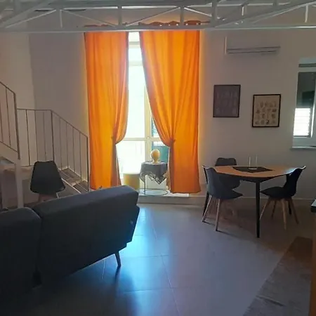 Ballarhouse Apartment